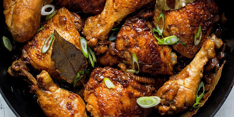 Filipino Chicken Adobo : A Flavorful Classic